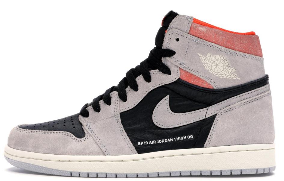 

Jordan 1 Retro High Neutral Grey Hyper Crimson 555088-018 44