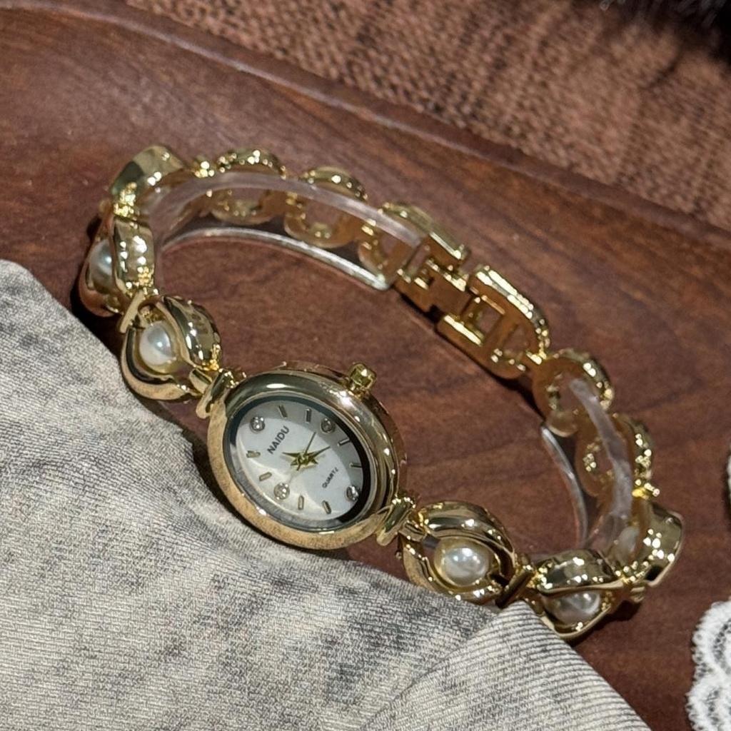 Luxury Ladies Watches Gold Silver Small Oval Dial Pearl Bracelet Clock For Women Lady Dress Quartz Wristwatch Relogio Feminino