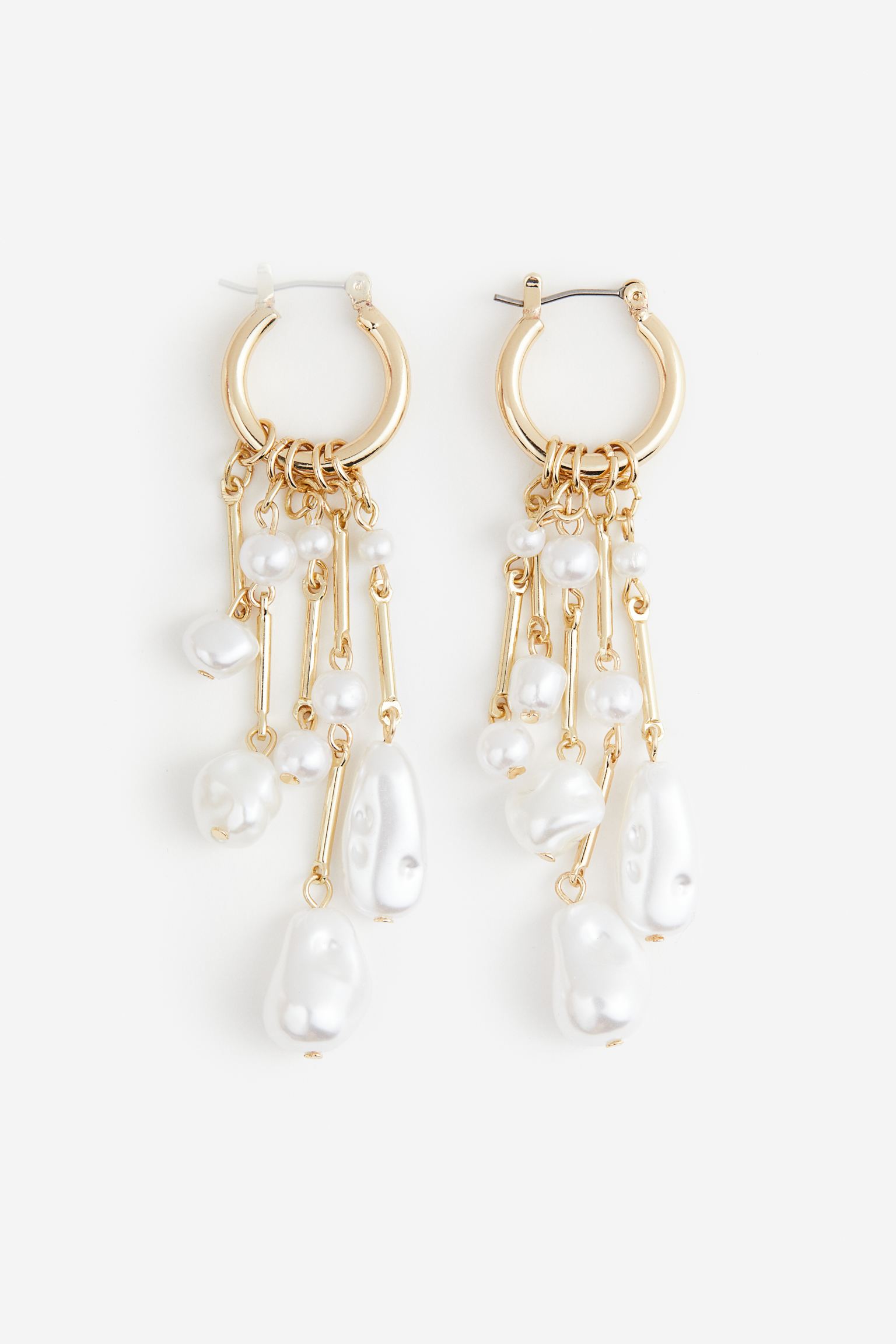 

Pendant earrings