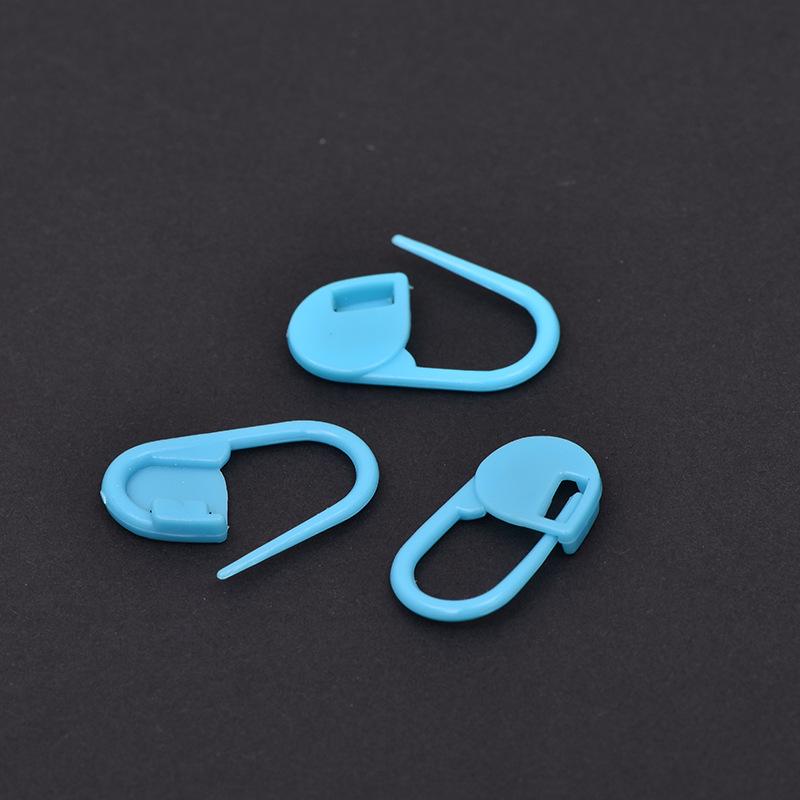 1000 Small Plastic Safety Pins for Clothing and Crafts