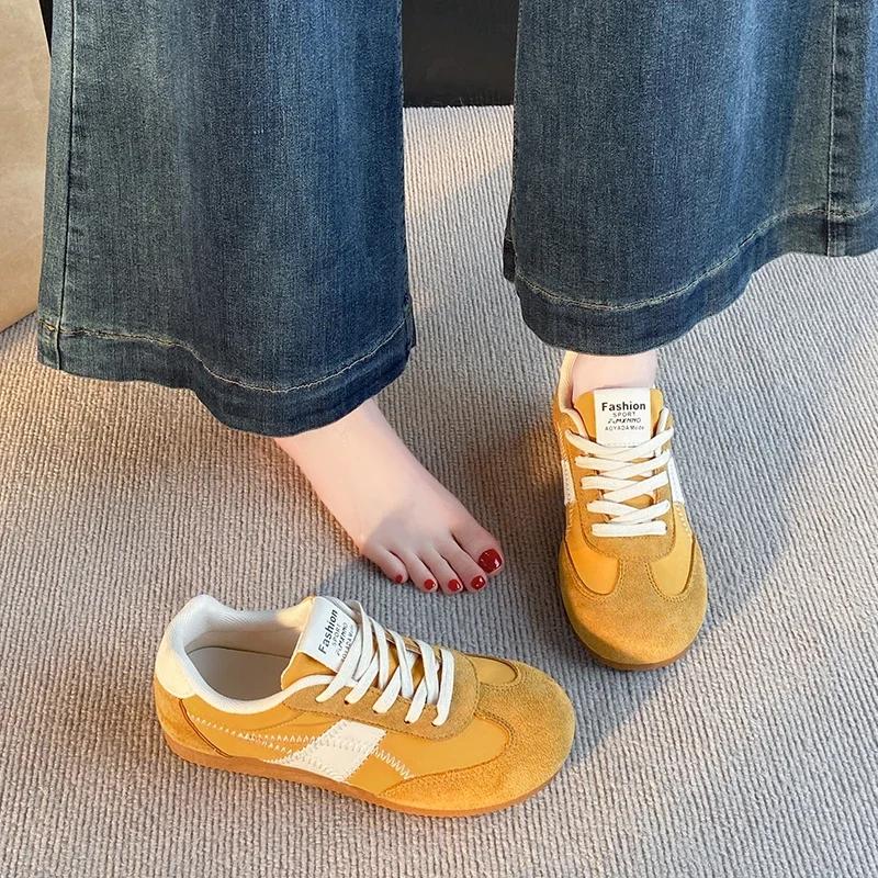 Spring New Style Sports Shoes Casual and Lightweight Walking Shoes for Women Matte Leather Training Retro Vulcanized Shoes