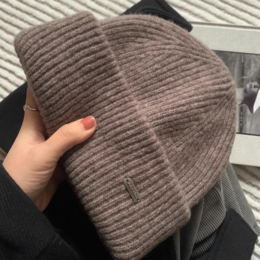 Woolen Winter and Autumn Warmth New Face Look Small Thickened and Enlarged Woolen Cap for Men and Women Cold Cap Knitted Cap