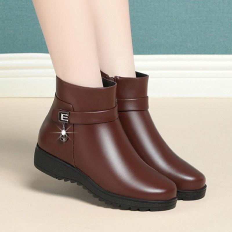Short Boots, Autumn and Winter Cotton Shoes, Warm Boots, Women's Fleece-lined Leather Shoes, Middle-aged Women's Shoes