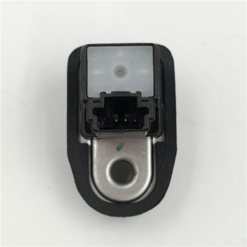 For NISSAN TIIDA LIVINA SUNNY X-TRAIL ALTIMA QASHQAI MARCH  Car Door Light Switch Door Sensing Switch Sensor Parts