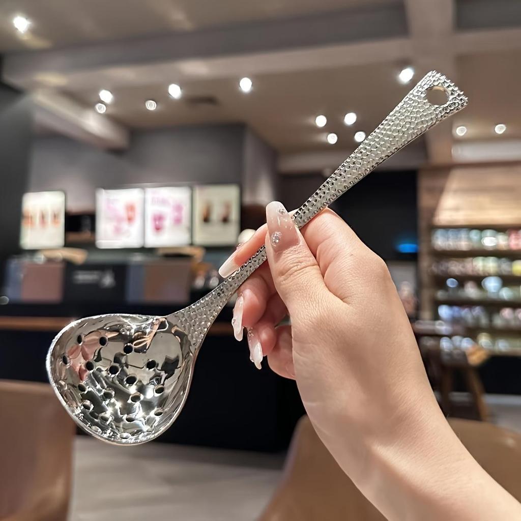 Leak-Proof Stainless Steel Soup Ladle with Fish Scale Handle - Long, Durable Kitchen & Dining Spoon for Home and Restaurant Use