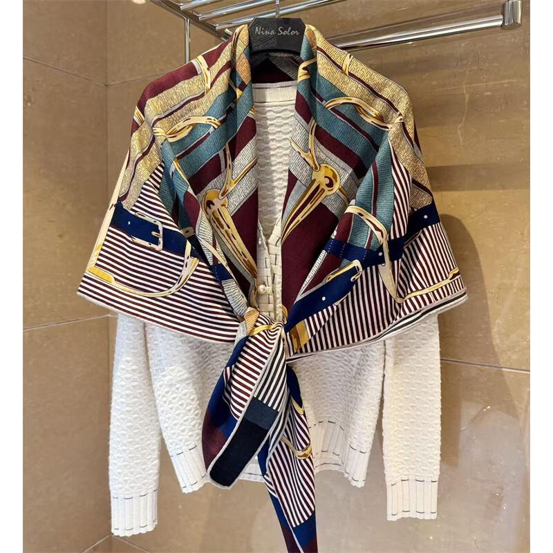 NINA SOLOR Double-Sided Lamb Wool Horsebit Square Scarf