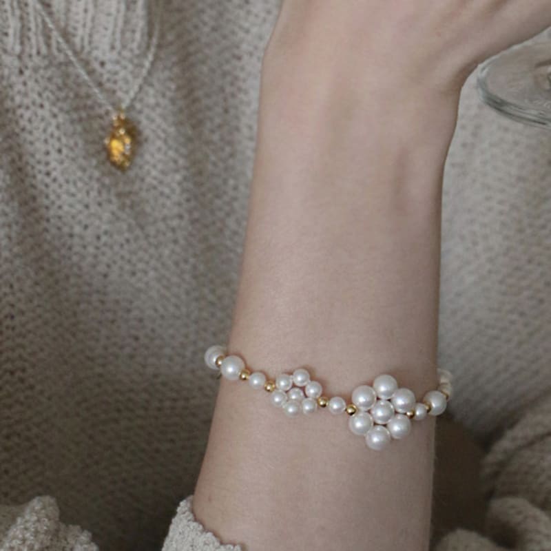 EIGHTMORE flower pearl silver bracelet