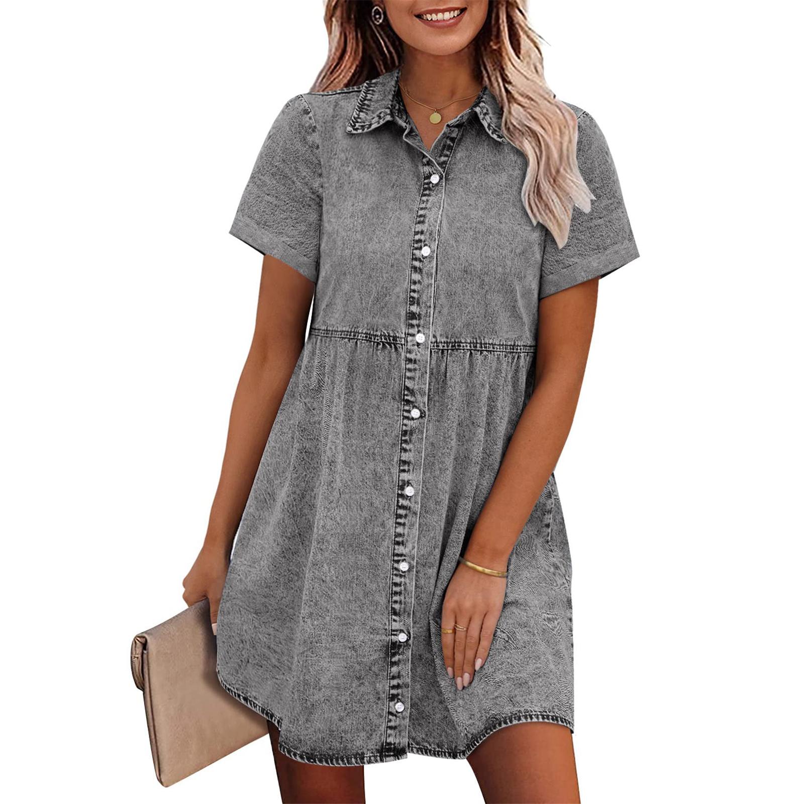 

Женское джинсовое платье с короткими рукавами и застежкой на пуговицы L