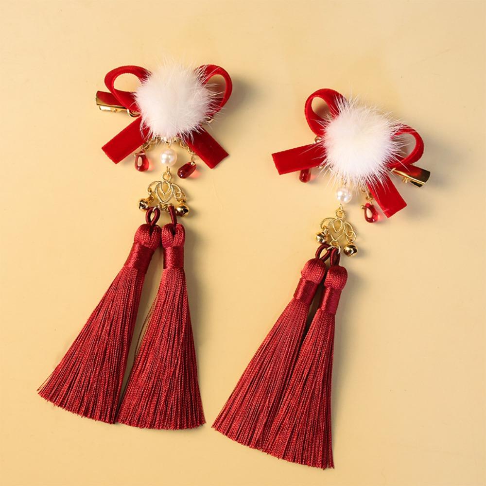Fuzzy Ball Hanfu Hair Clip Pearl Girl Headdress Festive Chinese New Year Side Clip Photo Props