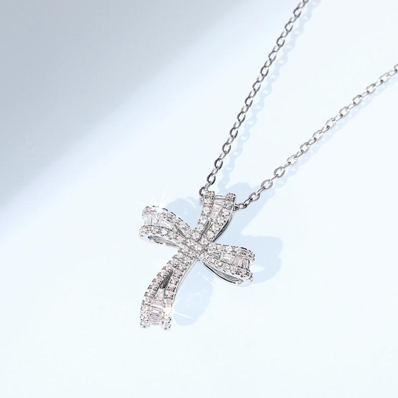 Huitan Luxury Trendy Cross Pendant Necklace for Women Luxury Bridal Wedding Accessories Sparkling Cubic Zircon Necklace Jewelry