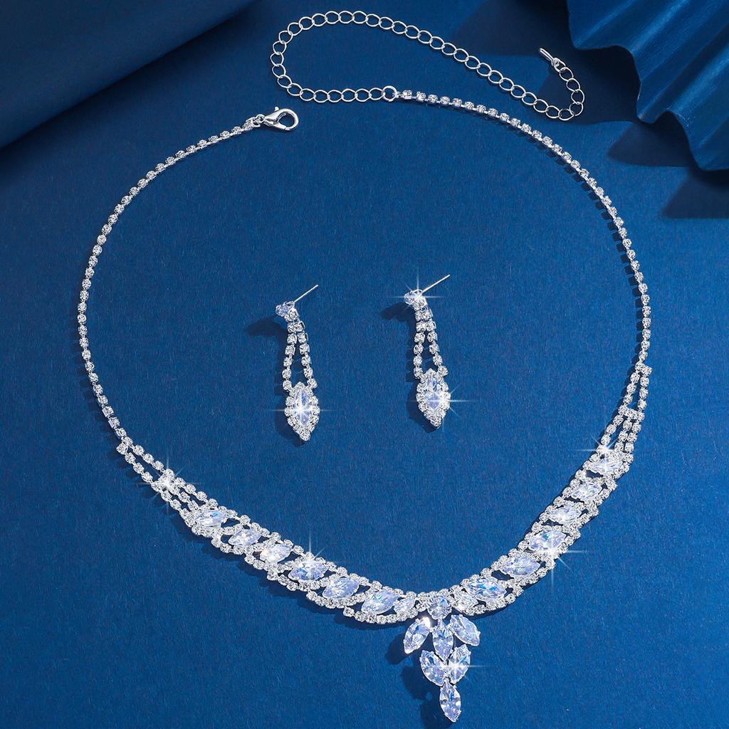 Necklace Set Earrings Jewelry Set Banquet Dress Set Chain Fashion Bridal Jewelry