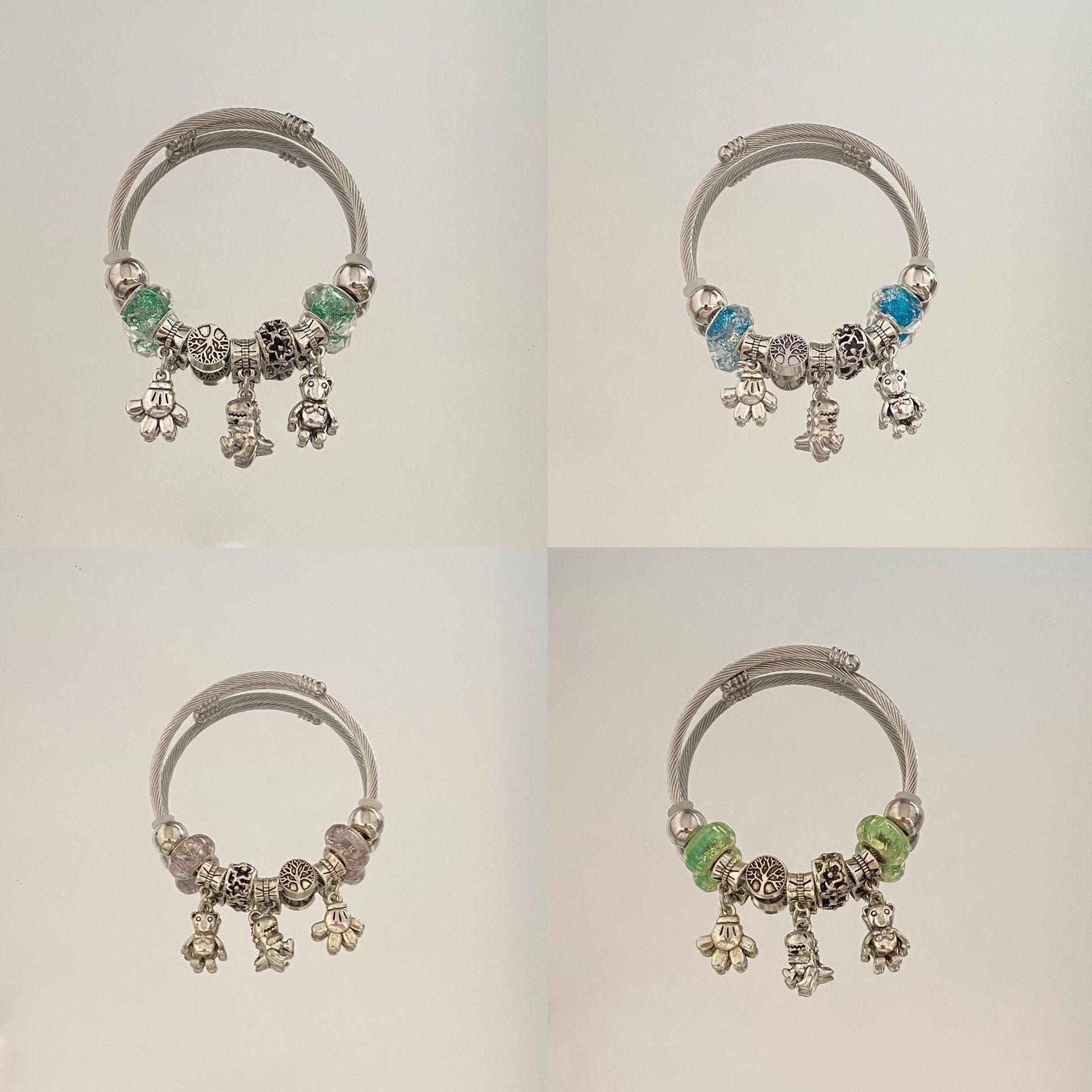 

Panjia Colorful Beaded Bracelet with Dinosaur & Teddy Bear Pendants - Light Luxury Bestie Jewelry for Women