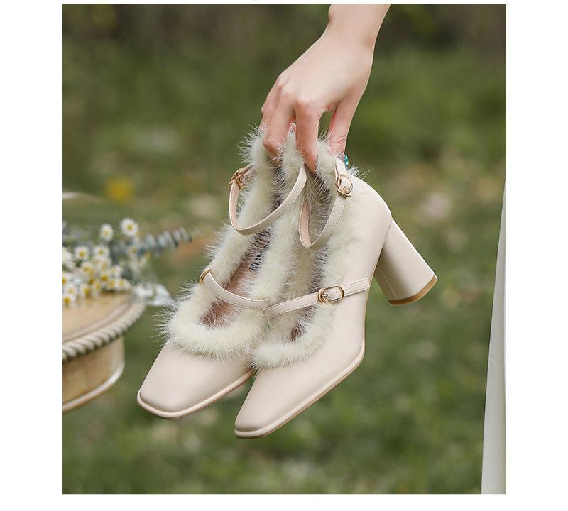Autumn and winter velvet French fairy one-word buckle high heels women's thick heel bridesmaid shoes medium heel fluffy Mary Jane single shoes