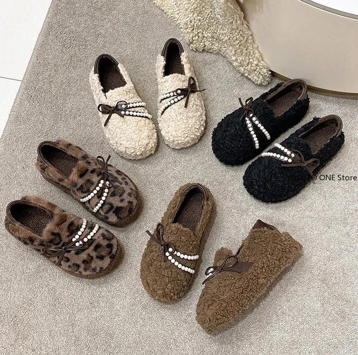 Fashion Luxury Sheep Fur Lined Loafers Women Lambswool Shoes Ladies Winter Slip On Furry Flats Cotton Wool Mocasine Femme Barefoot Boots