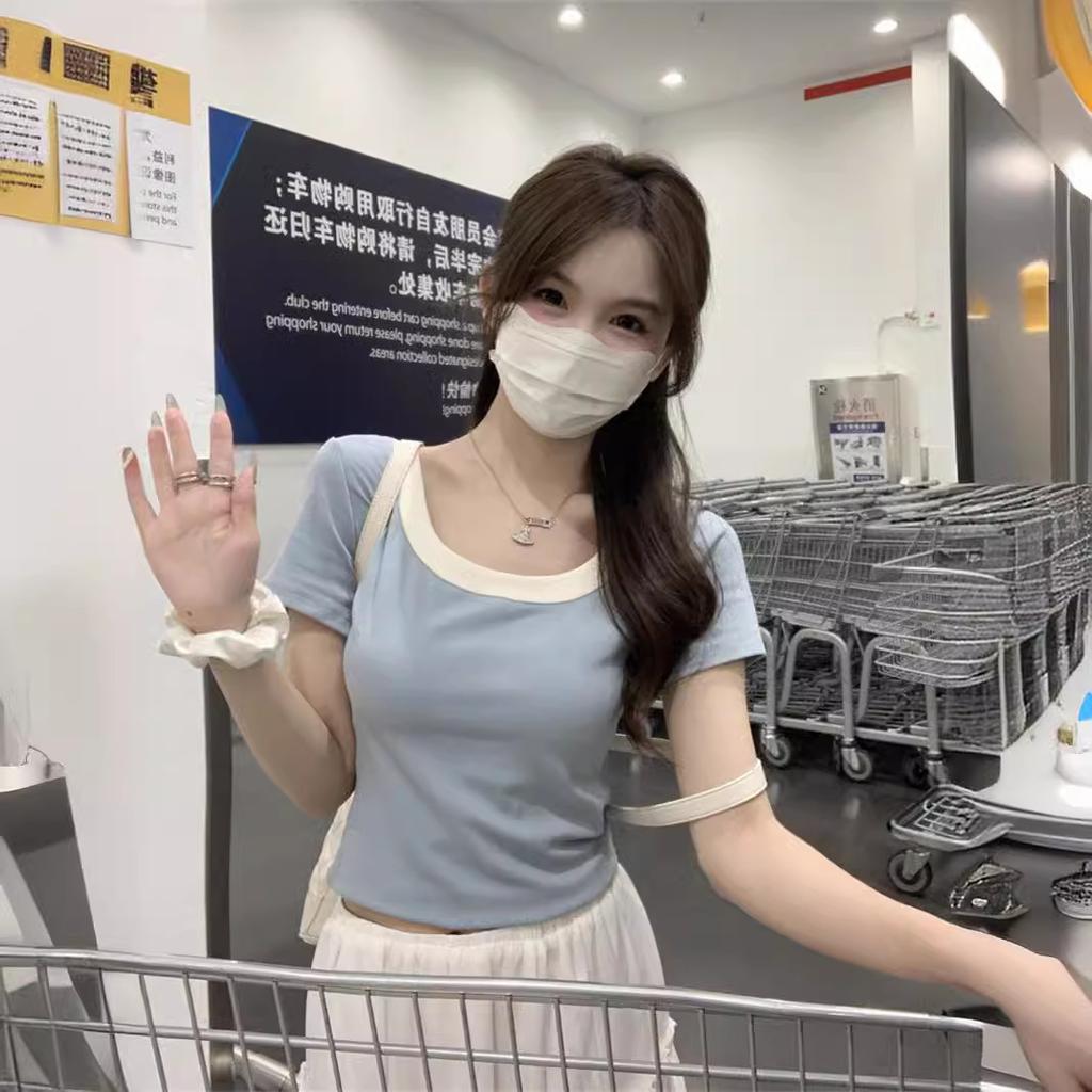 U-neck front shoulder short-sleeved T-shirt summer new contrasting colors slim-fitting short bm sweet and spicy round neck top