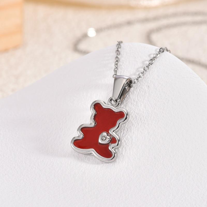 Hot Selling 18K Gold-plated Stainless Steel Inlaid Bear Pendant Necklace, Niche Light Luxury Heart Inlaid Diamond Bear Necklace