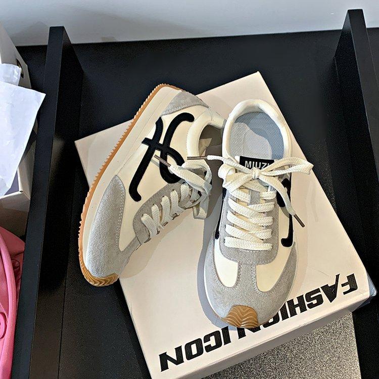 2025 spring and autumn stars of the same style~ German training shoes women's inner height increase crooked wide head casual retro ins tide ca