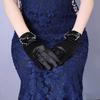 Bryllupsaccessories – Bryllupshansker