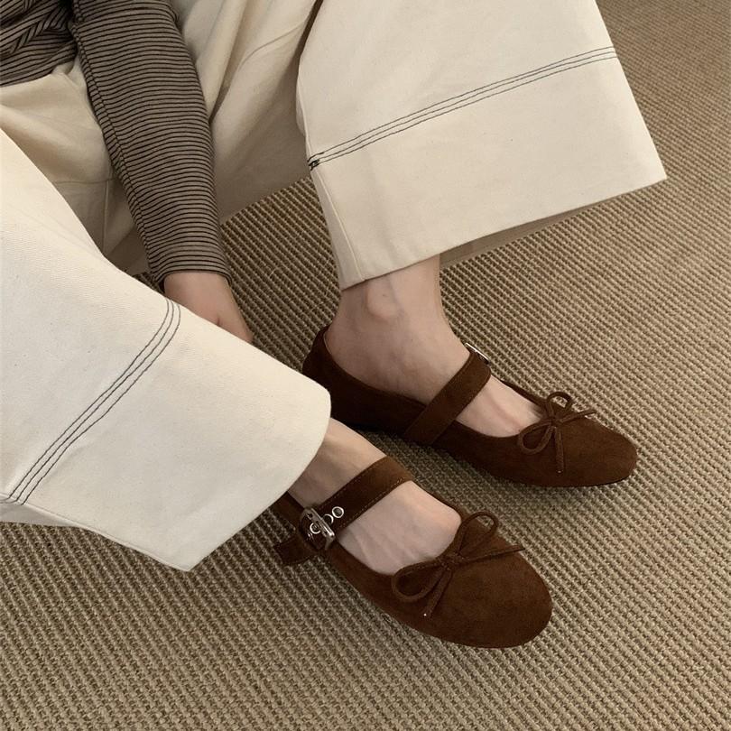 Gentle evening wind suede Mary Jane shoes women's 2025 spring and summer new shallow mouth round head French niche ballet shoes