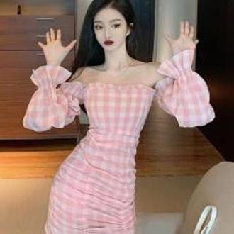 Clearance sweet and spicy style one-word neck plaid dress autumn 2026 new thin retro drawstring long-sleeved short skirt S