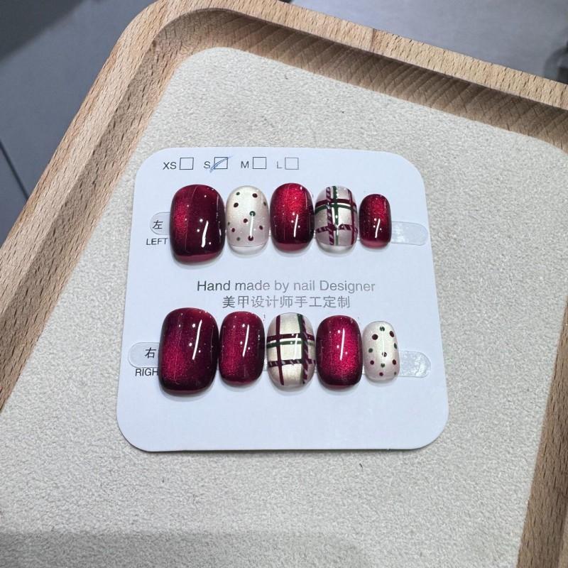 Handmade Thai-Style Press-On Nails Short Red Cat Eye Acrylic Tips Women Christmas New Festive Look Extra Small