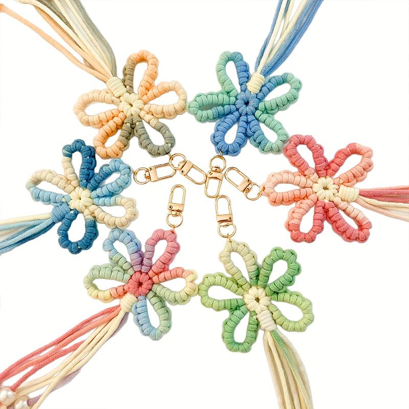 Explosive exquisite handmade woven flower tassel bag pendant with rustic style and creative car keychain pendant