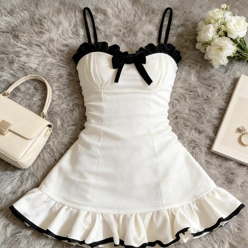 Suspender Dress Female Sweet Hottie Slim Fungus Lace Hip Skirt Summer New White Niche Sexy