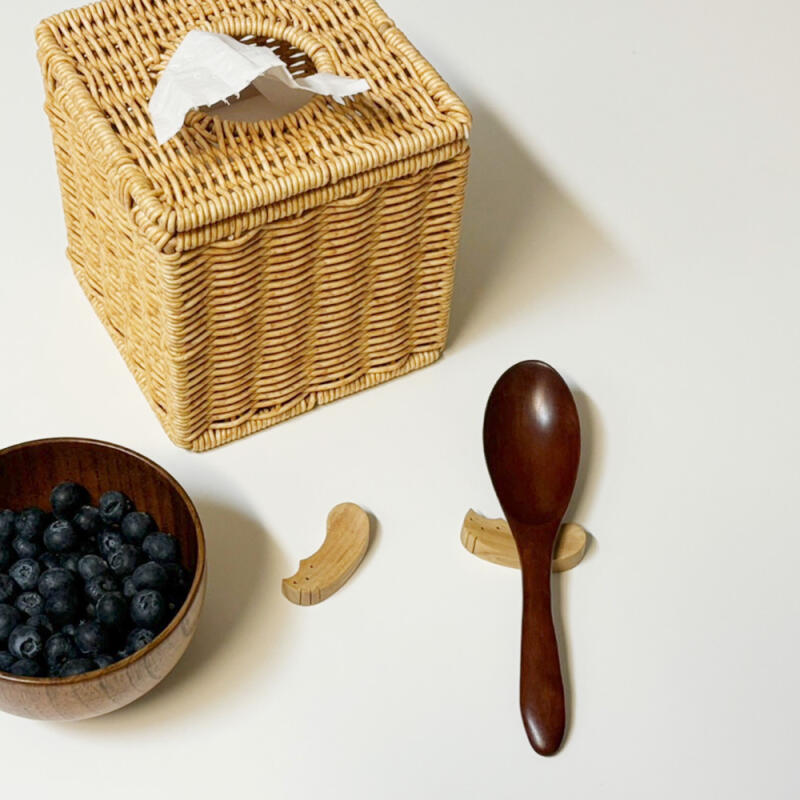 Chabatree Wood Cat Chopstick Rest 2-piece set