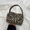 Skincare Organizer Leopard Makeup Bag Zipper Make Up Pouch Bag Fashion Canvas Pillow Bag  Ladies