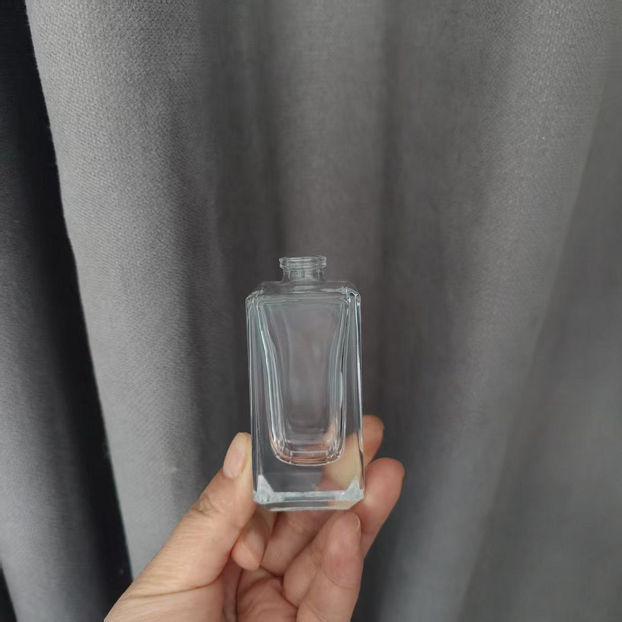 Transparent Glass Perfume Spray Bottle - Press-Type Dispenser for Cosmetics