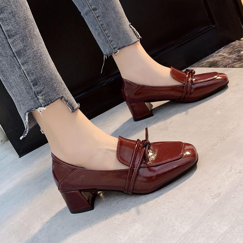 Fashion British Small Leather Shoes Women's Soft-soled Work Shoes Women's Spring and Summer 2025 New Single Shoes Women's Medium Heel Thick Heel