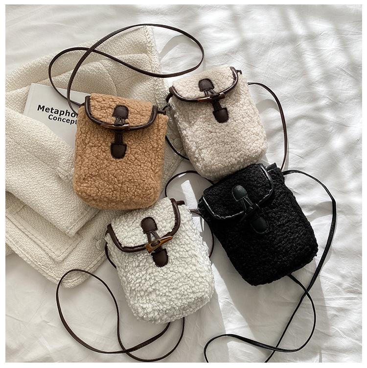 New Women's Plush Lamb Wool Crossbody Bag - Cute, Fashionable, Versatile, and Popular Phone Bag.