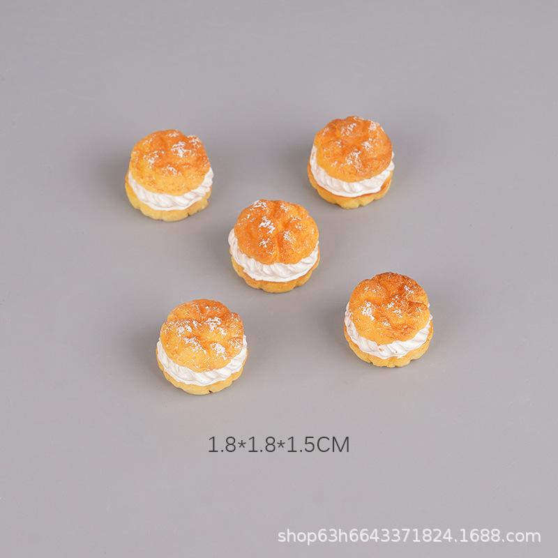 Mini Miniature Breadboard Dessert Model Simulation Play House Toy Shelf Ornament Edible Play Doll House Small Ornament