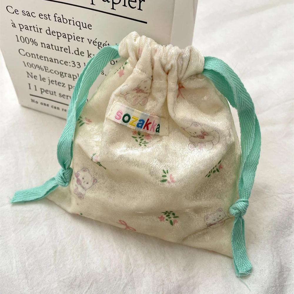 

Cartoon Floral Bear Drawstring Storage Bag Women Jewelry Lipstick Makeup Bag Coin Purse Multifunctional Travel Packaging Bag жовтий