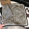 71Cm silk scarf women's high-end sense European and American hot-selling printed fashion scarf retro paisley cashew flower satin square scarf
