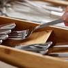 Kitchen Tableware Drawer Organizer Bamboo Expandable Kitchen Compact Cutlery Drawer Tool for Forks Spoons Utensils Boxes Simple