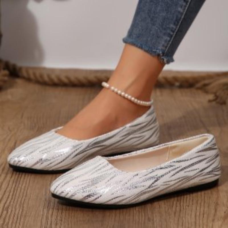 

Large size summer new casual single shoes women s breathable shallow mouth flat bottom pointed head one pedal 35