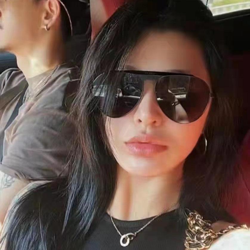 Classic Punk Pilot Sunglasses Women For Men Luxury Brand Designer Sun Glasses Popular Vintage Big Frame Metal Cool Shades Uv400