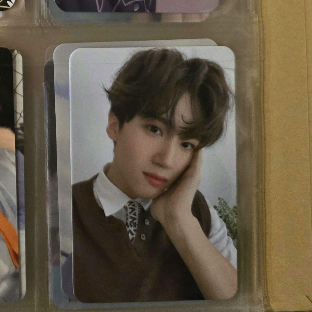 

[USED] PENTAGON YENAN trading card SIGRI
