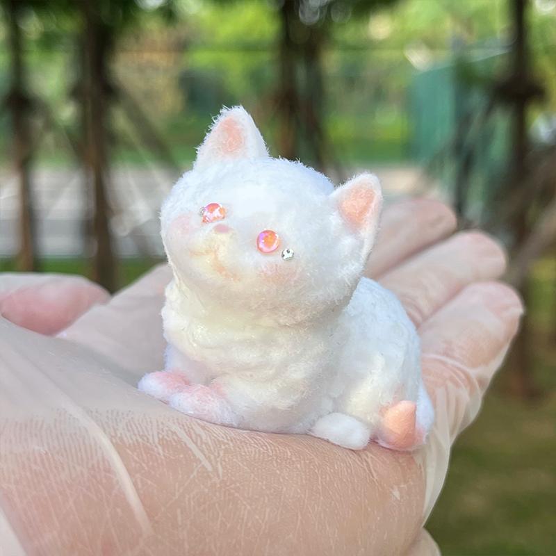 Handmade Silicone Cute Cat Kitten Super Soft Taba Squishy mochi stress relief squishy fidget toy Mini cat ornament