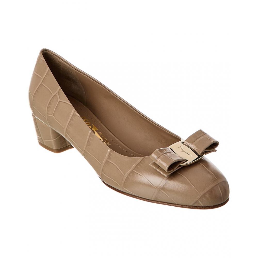 

Salvatore Ferragamo Ferragamo Туфли из кожи с тиснением под крокодила Vara Bow бежевые