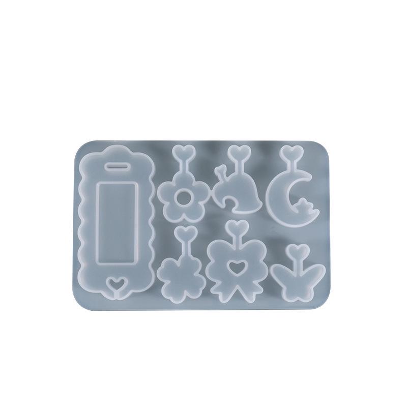 Poppy DIY Crystal Resin Sand Pendant Keychain Mold Set: Seven-in-One Silicone Tag Mold.