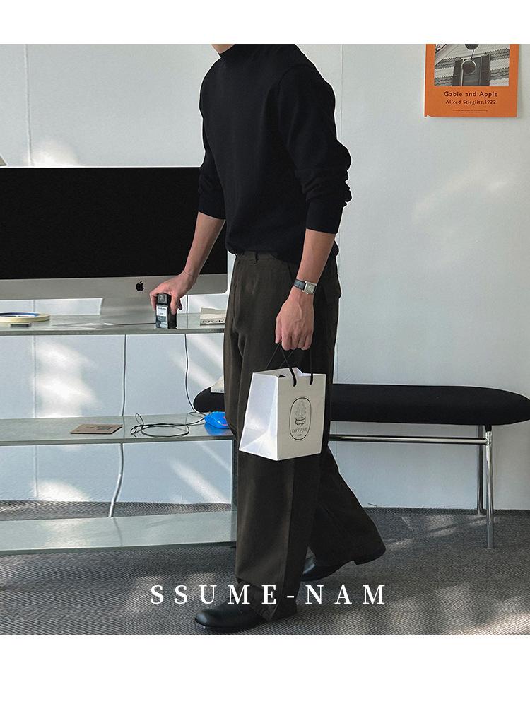 Herrenschwarzer Rollkragenpullover im Hongkong-Stil, Slim Fit, einfarbig, warme Strickware für Herbst/Winter