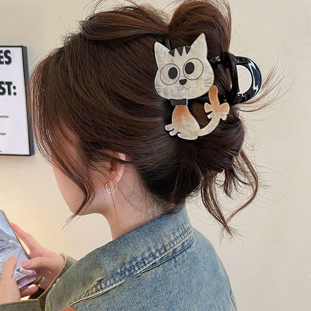 Elegant Large Hair Claw Clip for Thick Hair - High-End Korean Updo Shark Clip