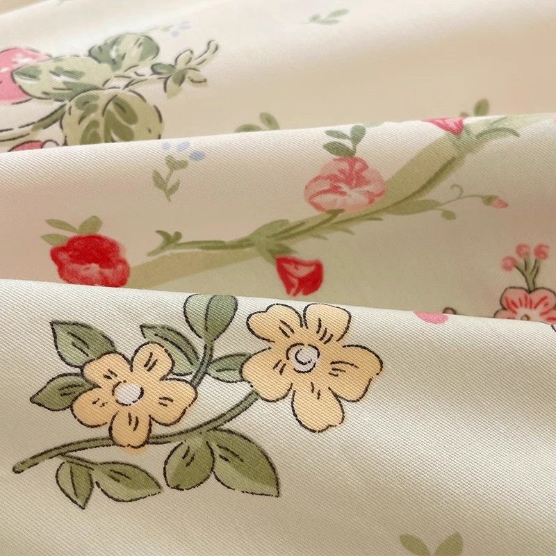 Small Fresh Bed Four-piece Dormitory Quilt Cover Three-piece Bed Sheet Set