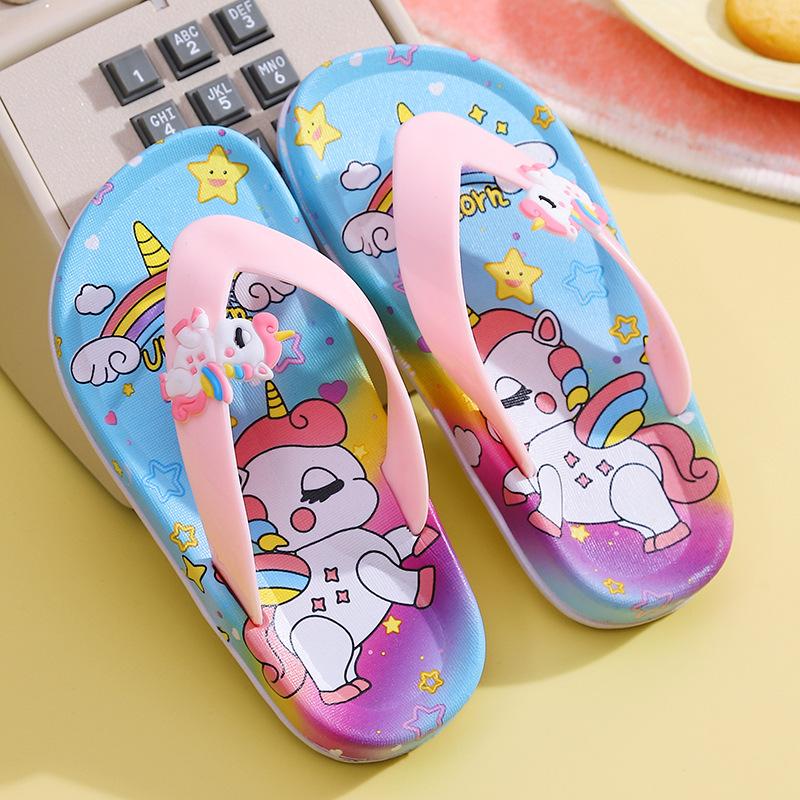 Kids Sandals Girls 2026 Summer Slipper New Cartoon Cute Girls Flip Flops Comfortable Non-Slip Beach Slipper