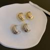 Minimalism Retro Geometric Textured Metal C-shaped Stud Earrings for Women Korean Statement Earrings Party Daily Wear Jewelry