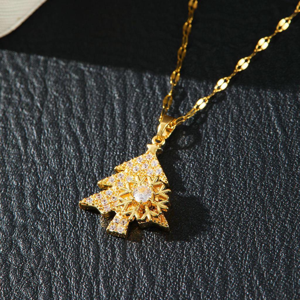 Rotatable Snowflake Christmas Tree Pendant Necklace, European & American Style, Women's Micro-Paved Diamante Fashion Clavicle Chain.