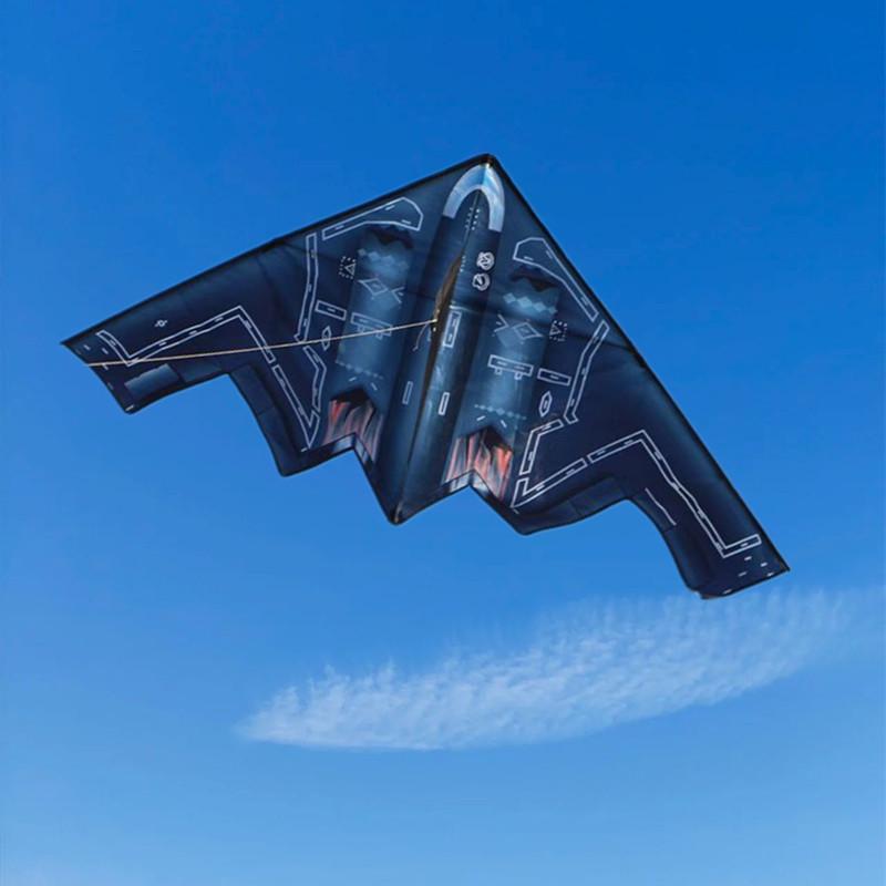 Neuer leicht zu fliegender Bomber-Flugzeug-Drachen für leichten Wind