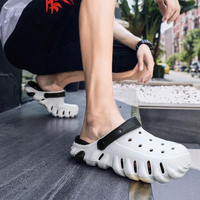 Fashion 2024 Fashion Sandals Man Sabot Outdoor Slippers For Men Soft Comfortable Trend Rubber Shoes Pvc Summer Sale With Korean Style